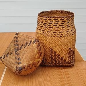 Woven Basket w/lid